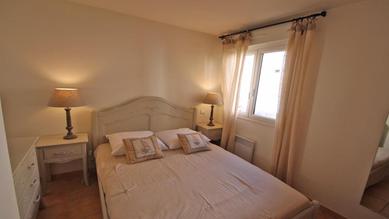 Sainte-Maxime - 3 Bedroom Apartment, Air Conditioned, Outdoor Terrace, Swimming Pool Экстерьер фото